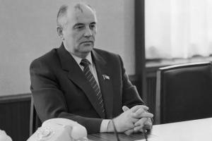 Михаил Горбачев: моя победа в том, что я покинул власть Михаил Горбачев сейчас